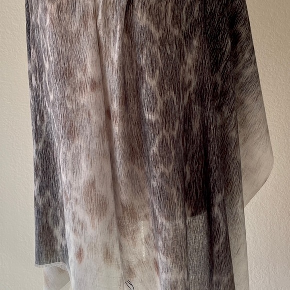 Modal Silk Scarf Shawl 26" X 73" Inspired by Harbor Seal fur - Picture 6 of 10